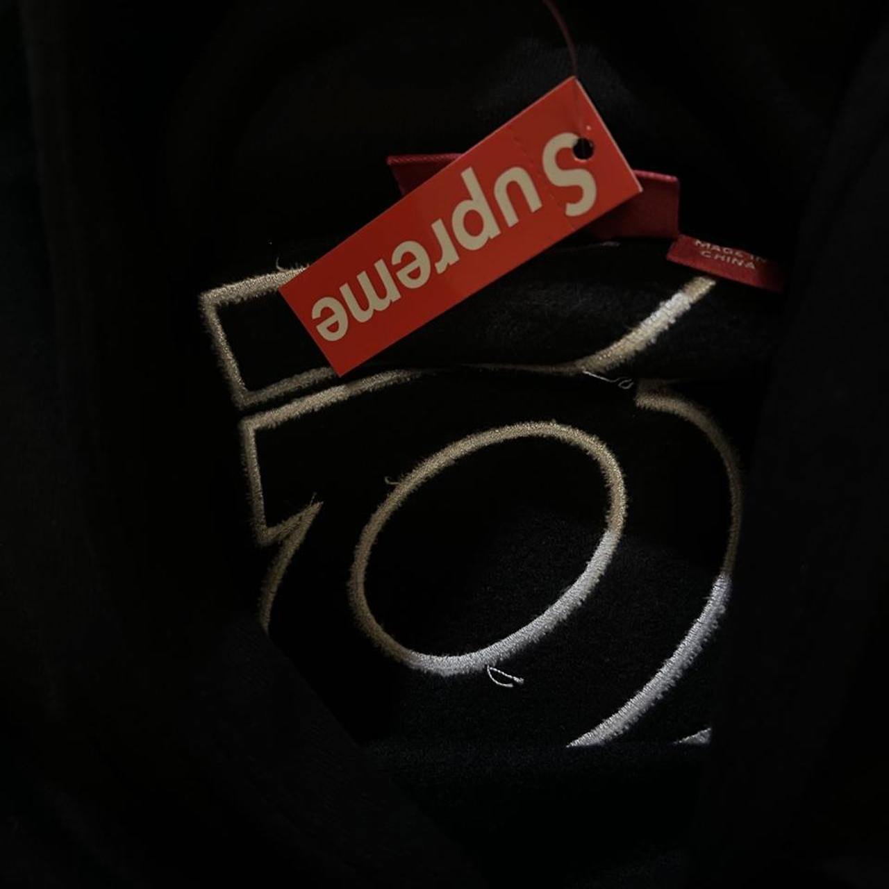 Supreme Men's Black Hoodie