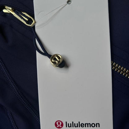 Lululemon Women's Purple and Navy Top
