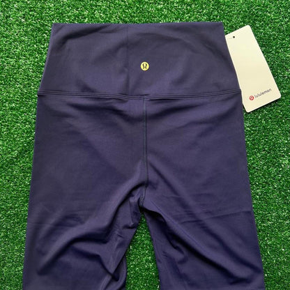 Lululemon Women's Purple and Navy Top