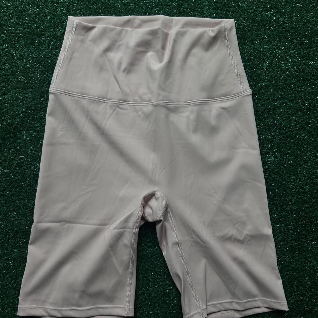 Lululemon Women's Pink and Tan Top