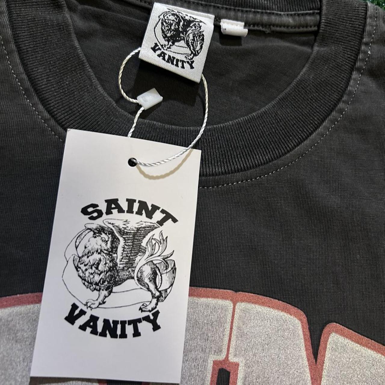 Men's Grey and Black T-shirt
