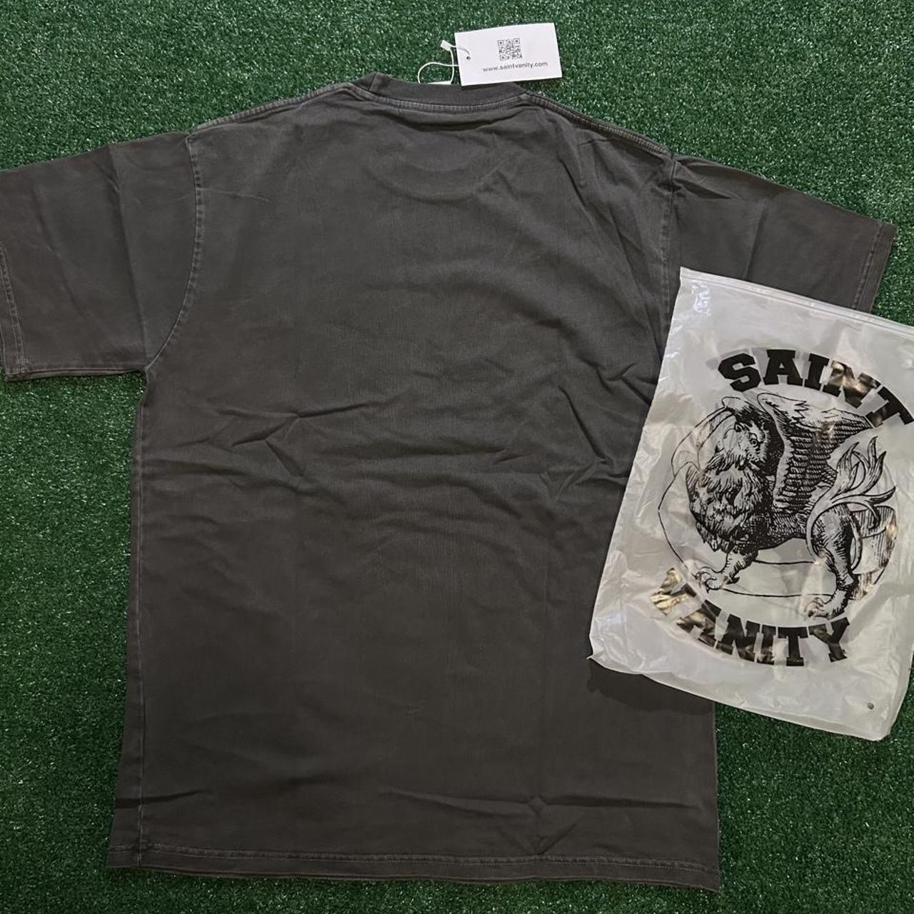 Men's Grey and Black T-shirt