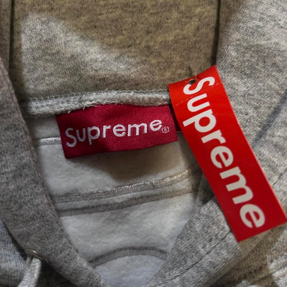 Supreme Men's Grey Hoodie